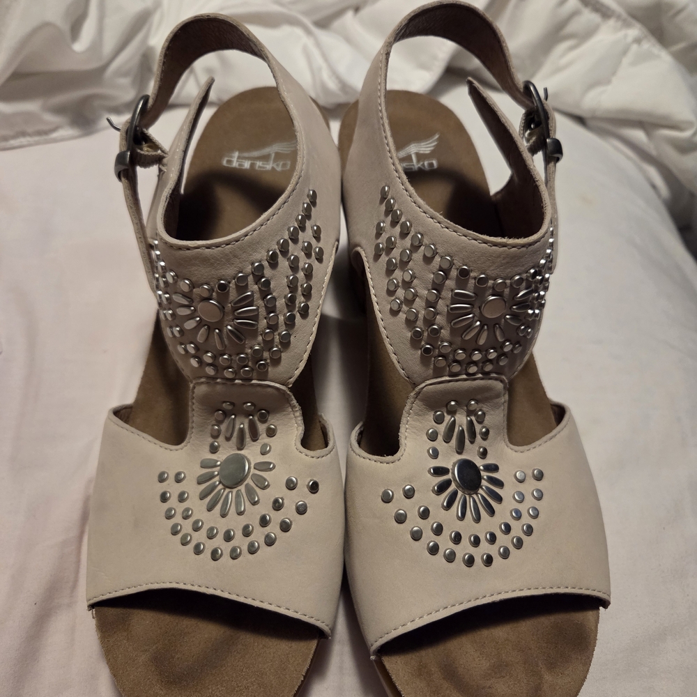 Dansko Women's Beige Sandals with Metallic Accents